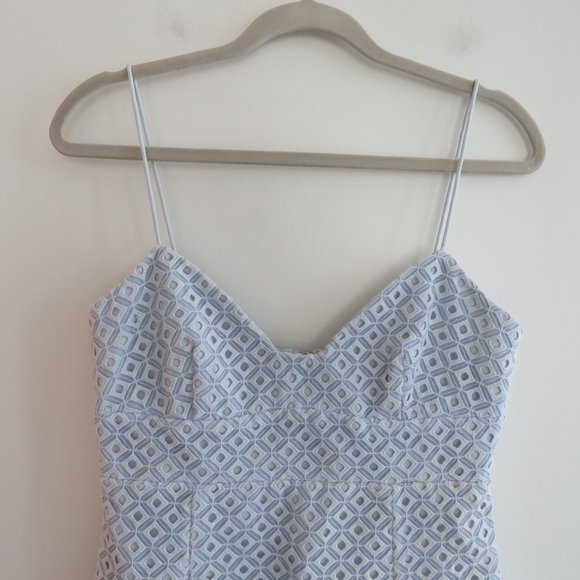 NICHOLAS Baby Blue Lace Eyelet Cut Out Pencil Dress - Size US 4 - Picture 4 of 16